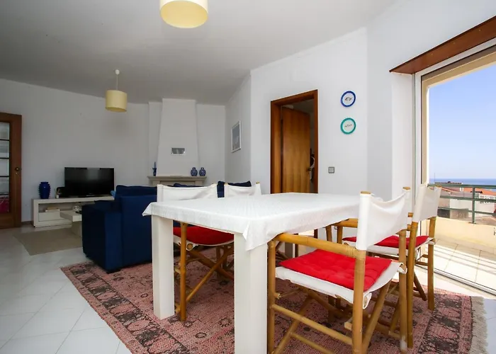 Pool Apartment Buarcos